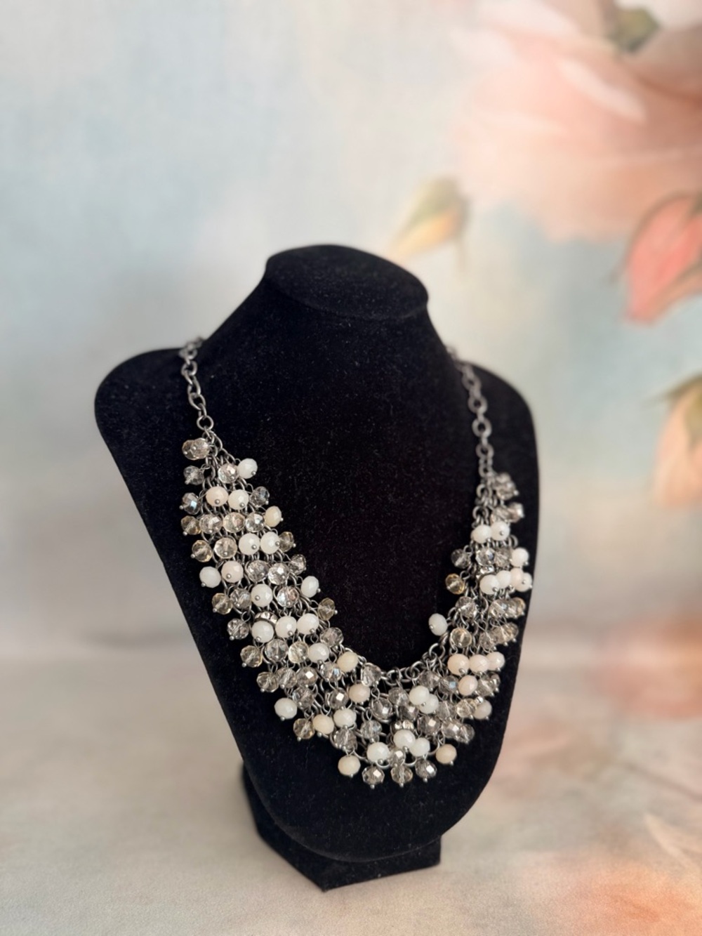 Simply Vera Vera Wang White and Silver Cluster Statement Necklace